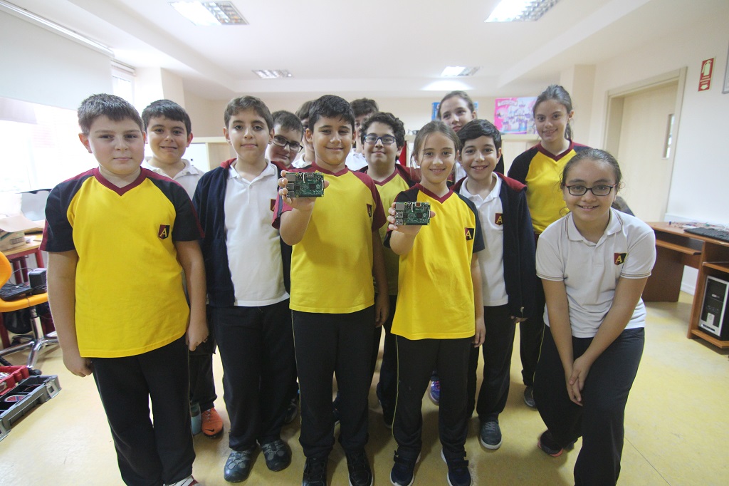 Yeni Nesil Teknoloji Eğitimi - Türkiye'nin İlk Raspberry Pi Sınıfı Açıldı 3